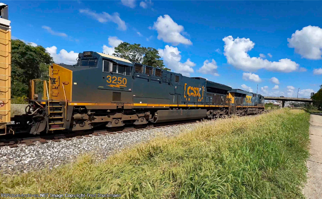 CSX 3250